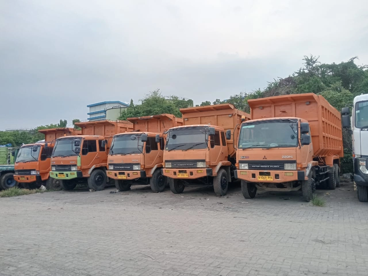 Dump truck 2